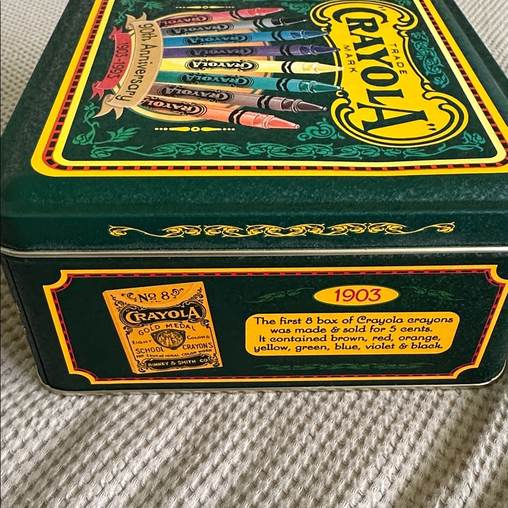 Crayola 90th Anniversary Collectible Tin 1903 to 1993 - Picture 8 of 8